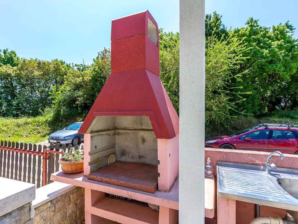 Ferienwohnung mit Terrasse und Klimaanlage