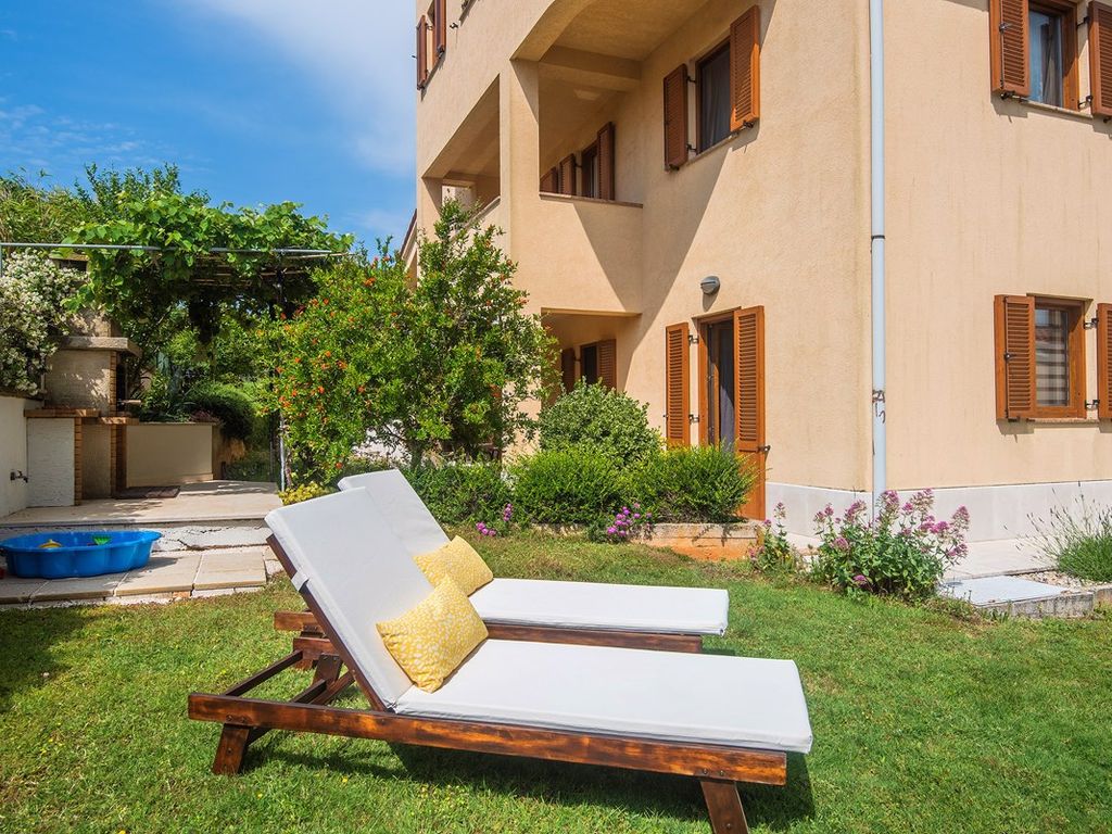 Ferienwohnung mit schönem Garten zur gemeinsamen Nutzung