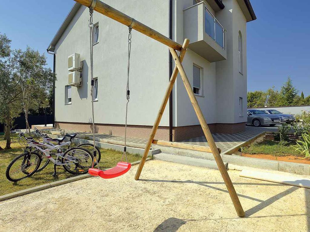 Villa mit Pool und Klimaanlage