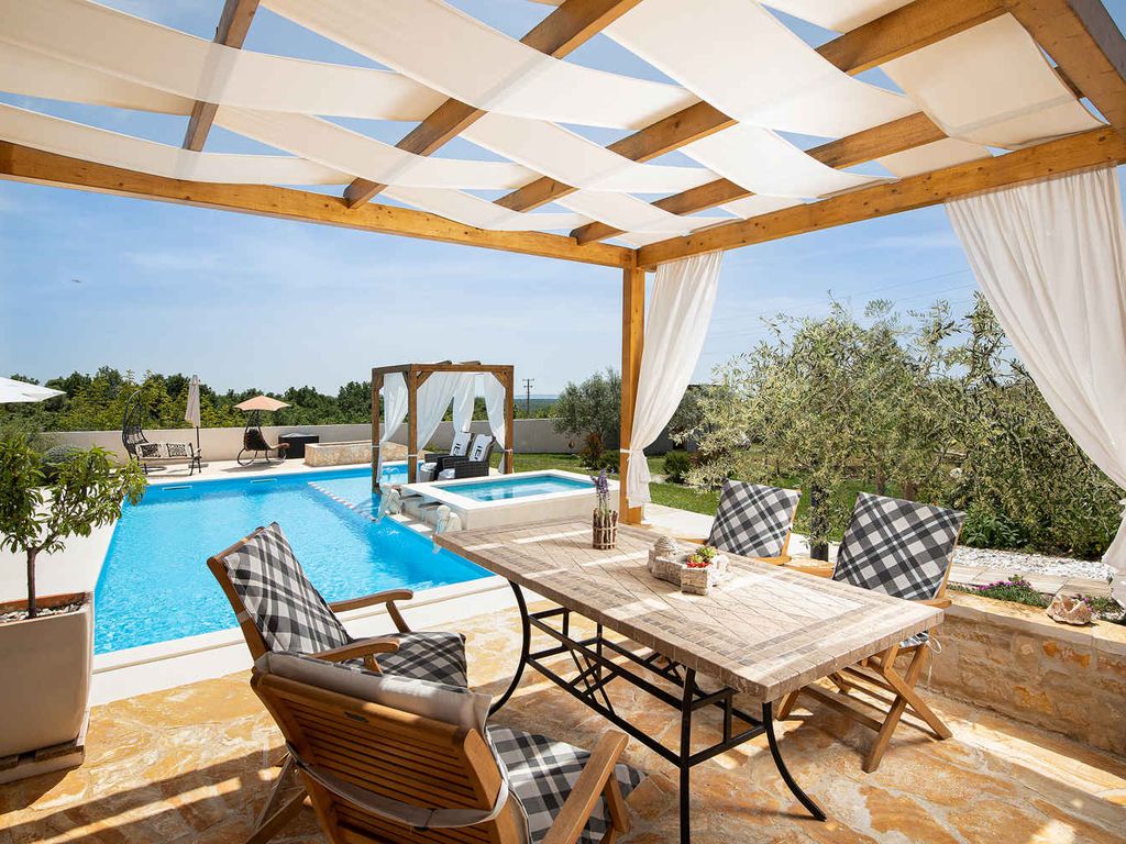 Ferienhaus mit Terrasse für 4 Personen
