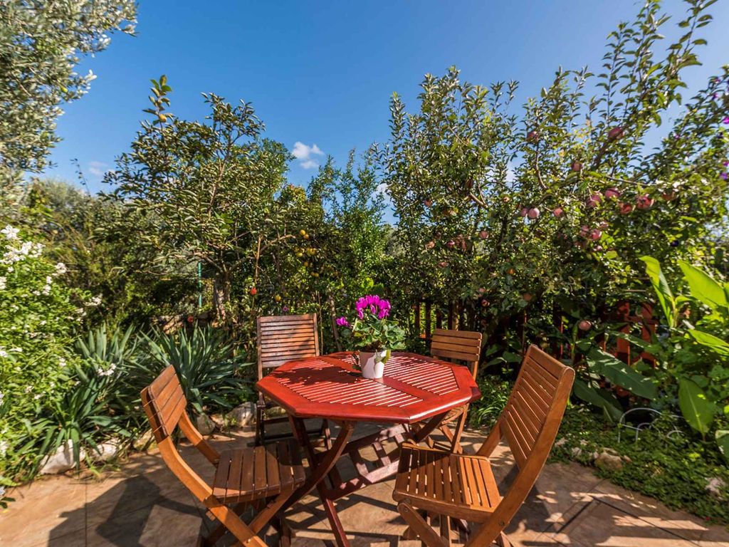 Ferienwohnung mit Klimaanlage und Terrasse