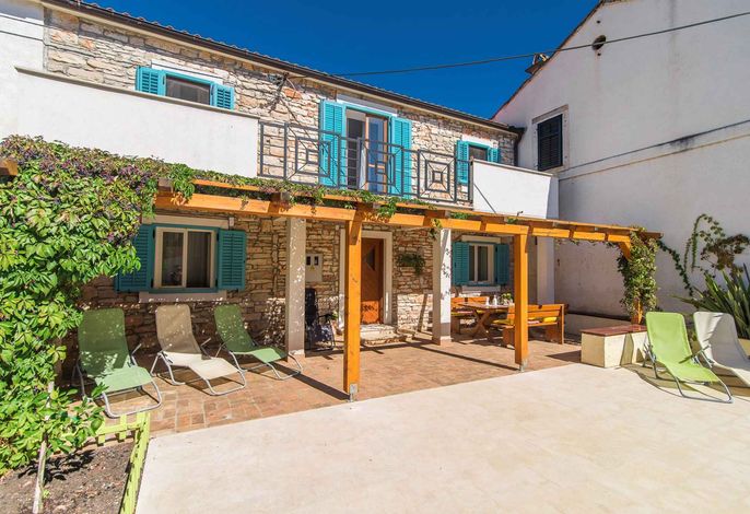 Ferienhaus mit Garten