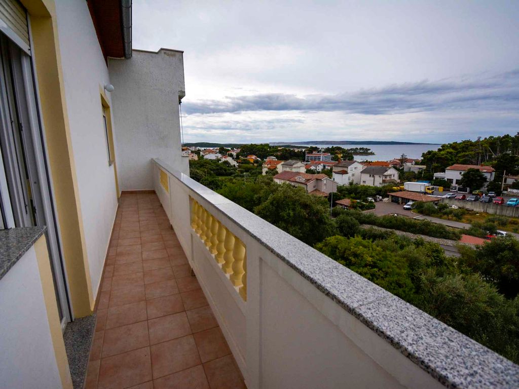 Ferienwohnung mit Terrasse in Meernähe