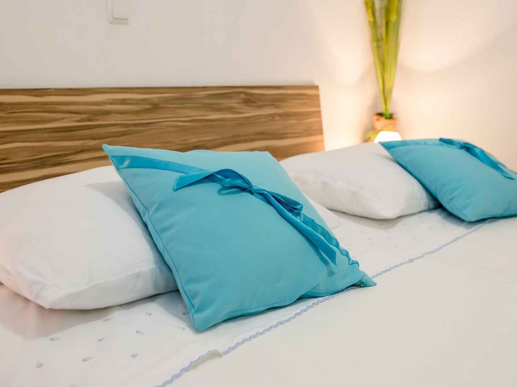 Schöne Ferienwohnung mit einem Schlafzimmer im Zentrum der Stadt Rab