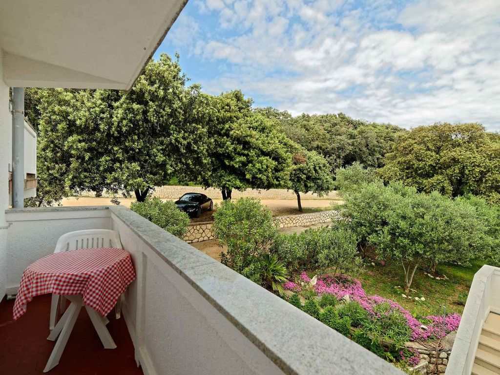 Ferienwohnung mit Klimaanlage und Balkon