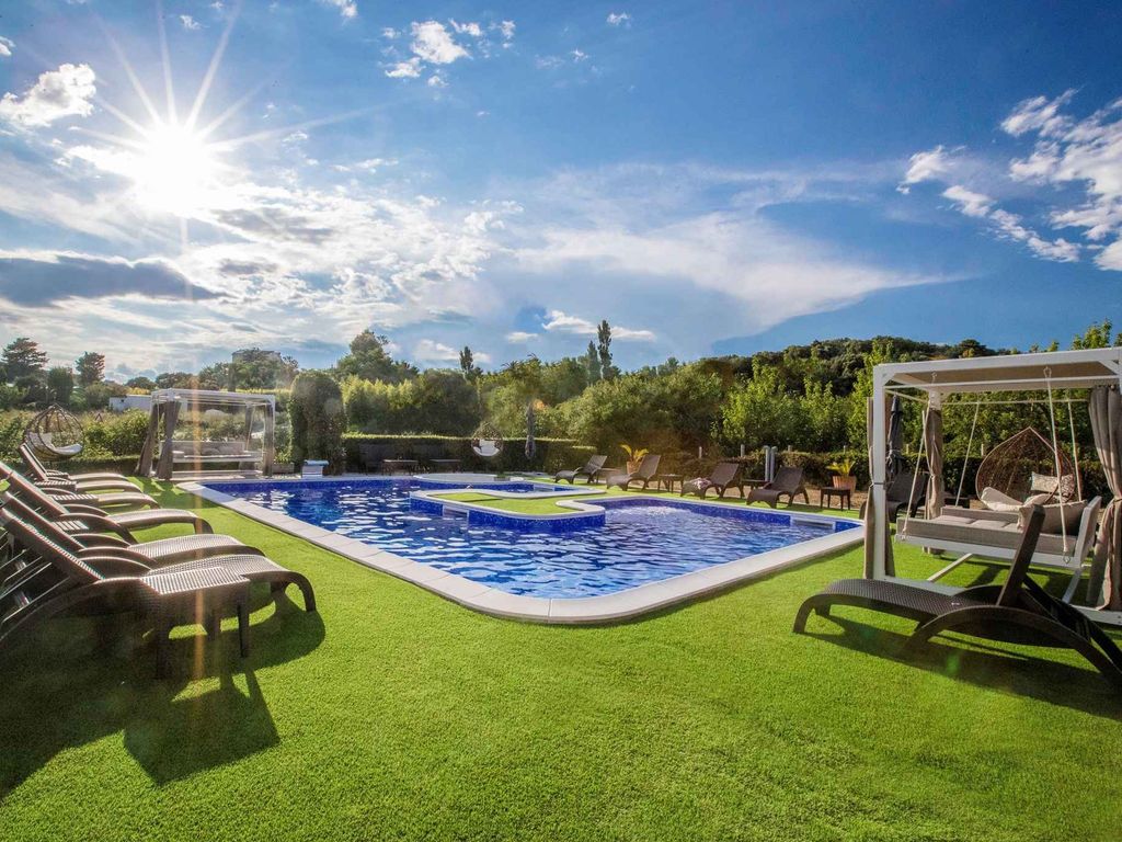 Ferienwohnung mit Schwimmbad