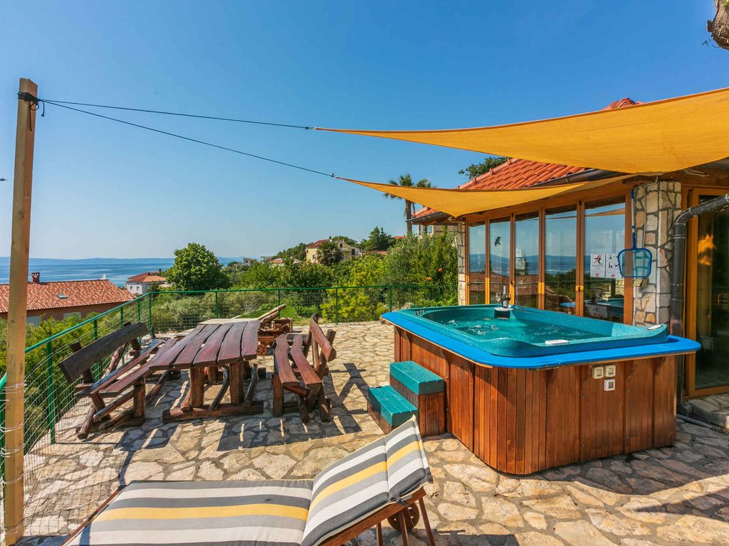 Ferienwohnung mit Panorama auf das Meer