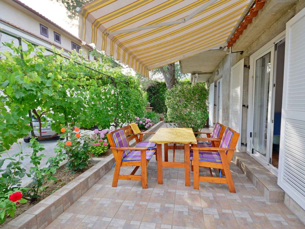 Ferienwohnung mit Grillmöglichkeiten un Terrasse