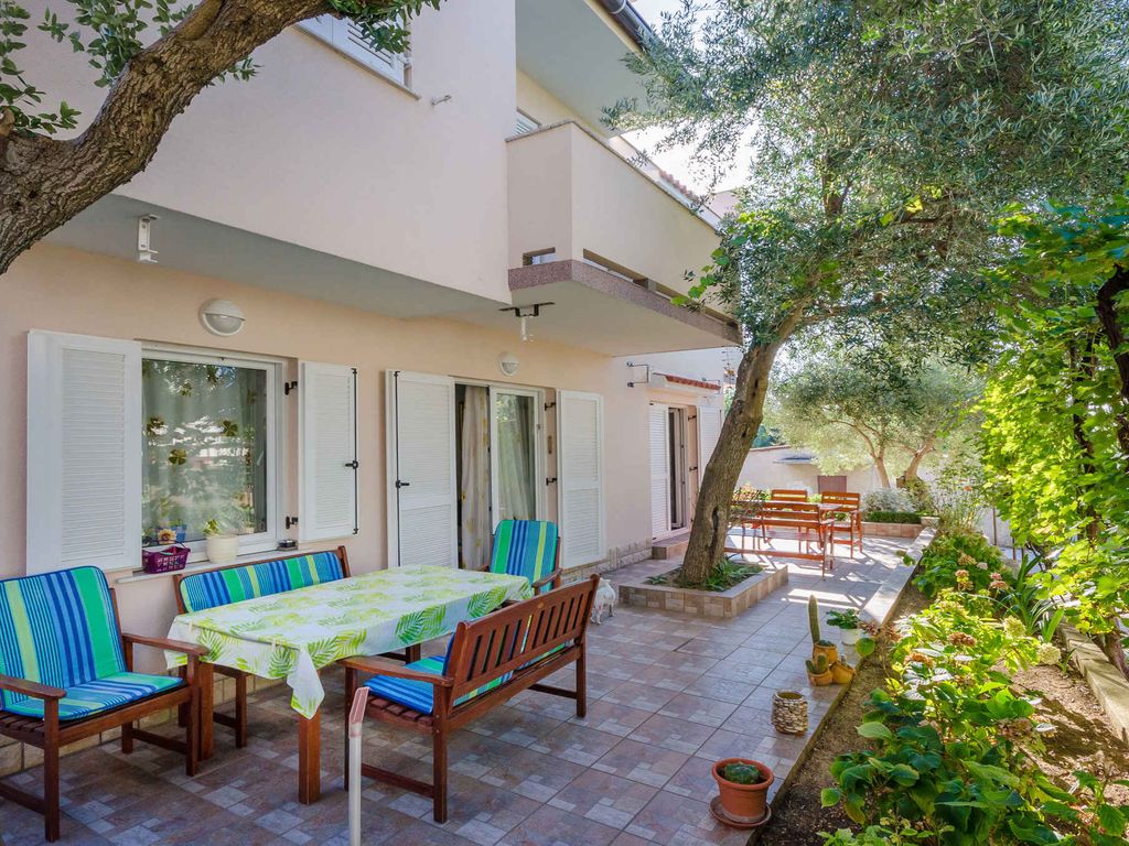 Ferienwohnung mit Grillmöglichkeit und Balkon
