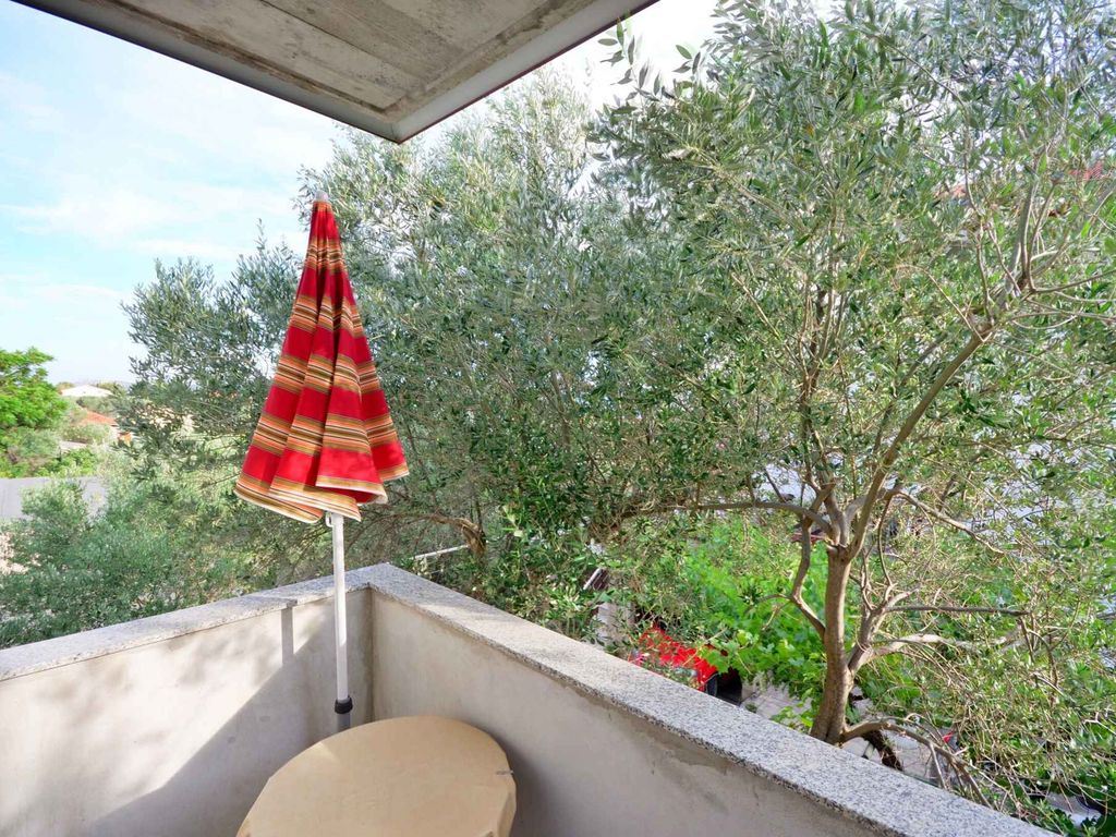 Ferienwohnung mit Grillmöglichkeit und Balkon