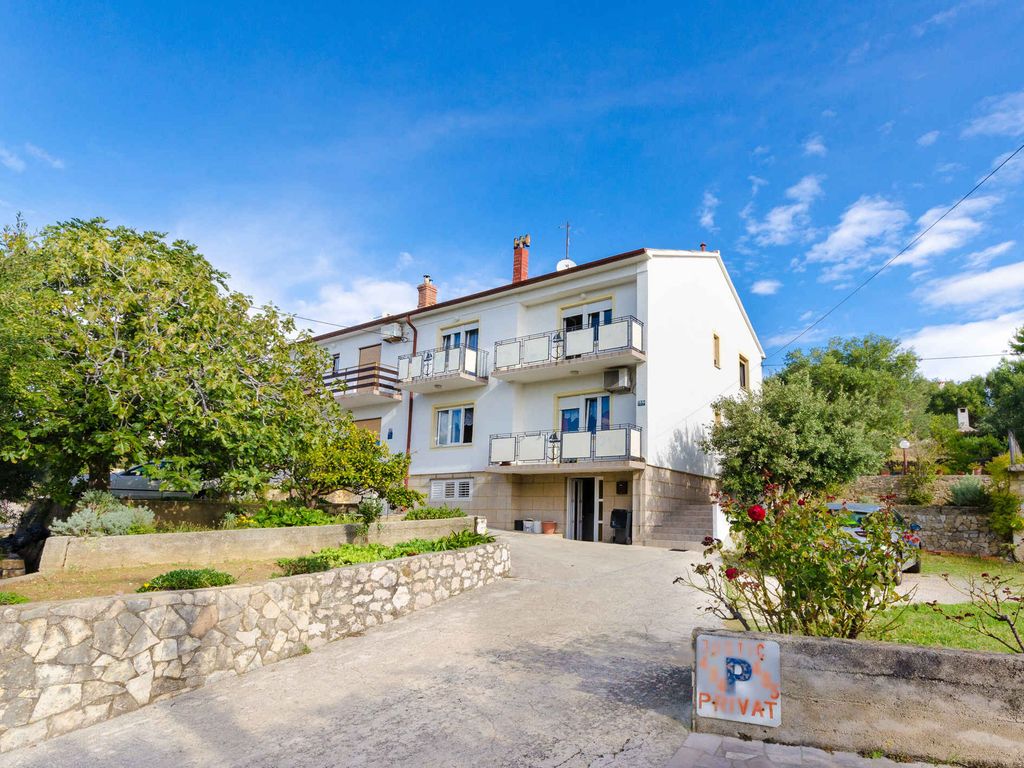 Ferienwohnung mit Balkon und Klimaanlage