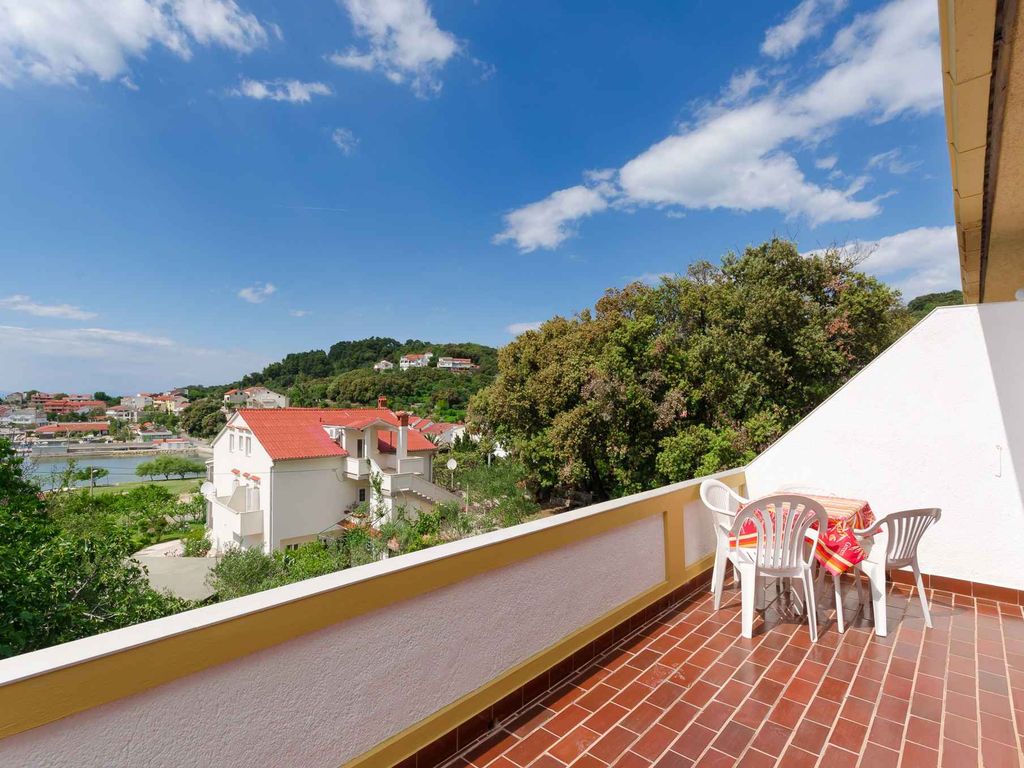 Ferienwohnung mit Klimaanlage und Meerblick