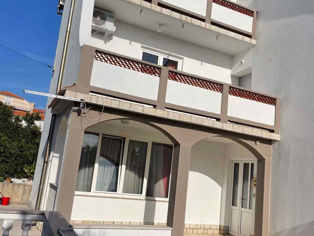 Ferienwohnung 70 m vom Meer