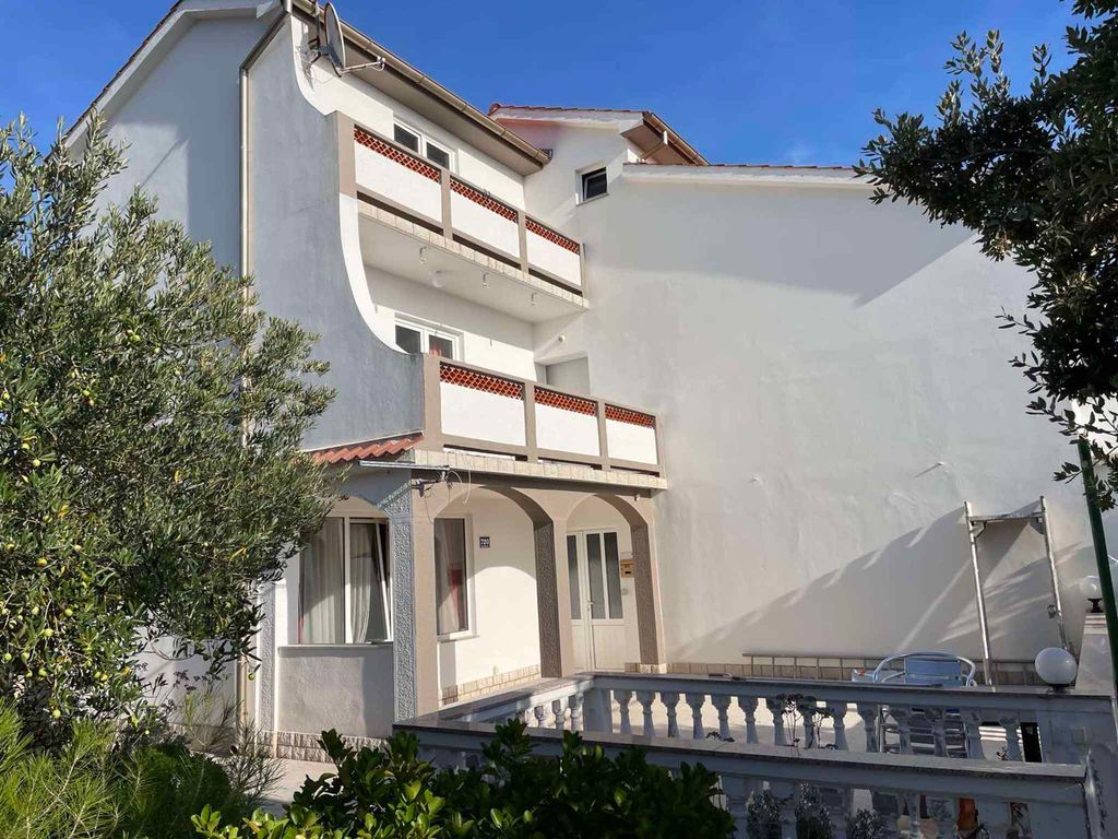 Ferienwohnung 70 m vom Meer