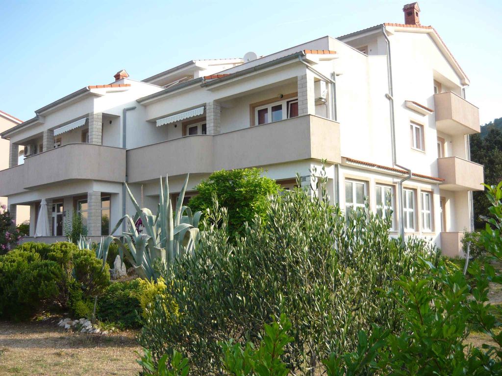 Ferienwohnung mit Blick auf das Meer und Internet