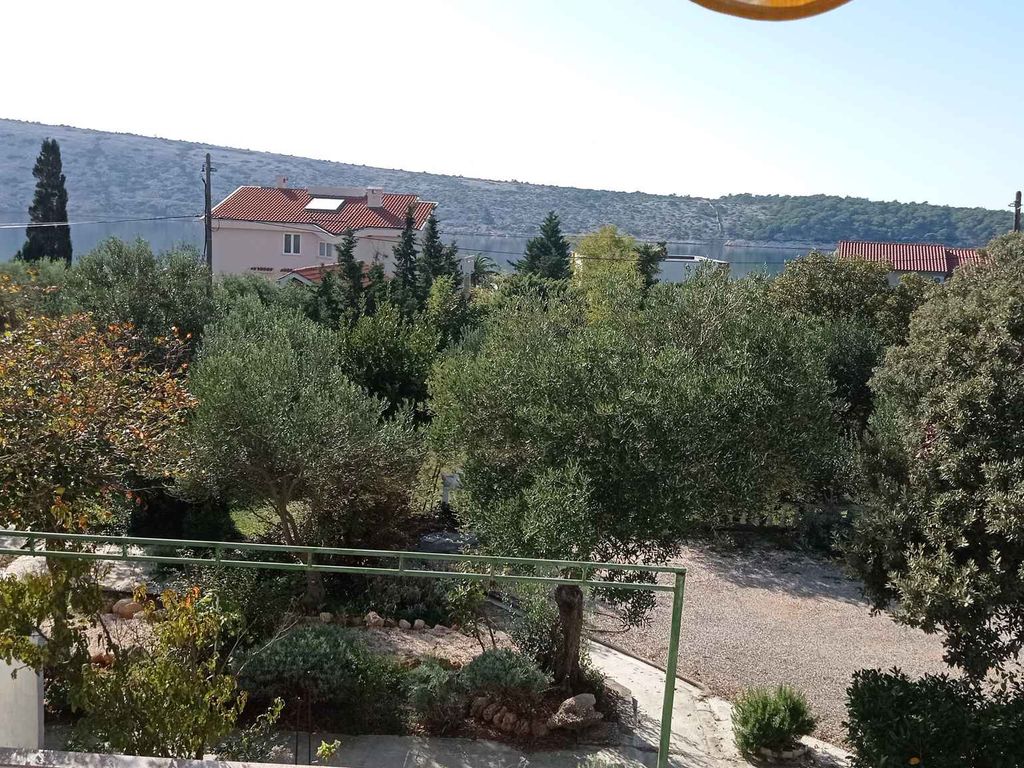 Ferienwohnung 70 m vom Meer