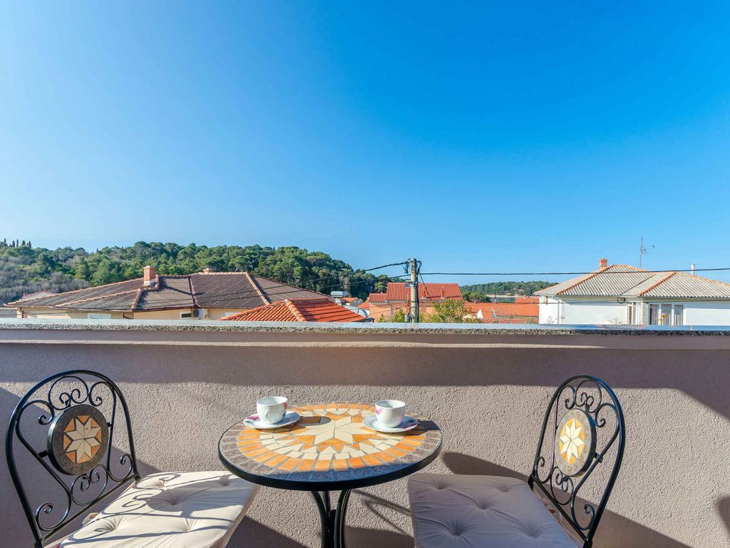 Ferienwohnung mit Klimaanlage und Balkon
