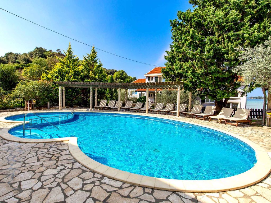 Ferienwohnung mit Pool
