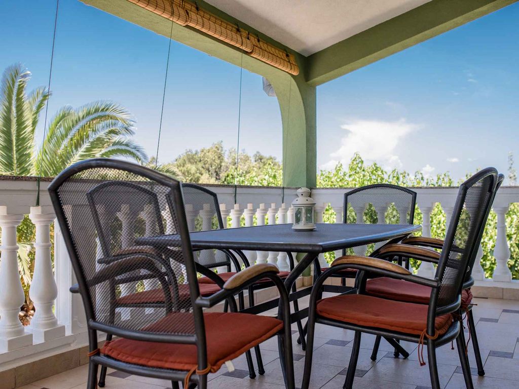 Ferienwohnung mit Meerblick und Klimaanlage