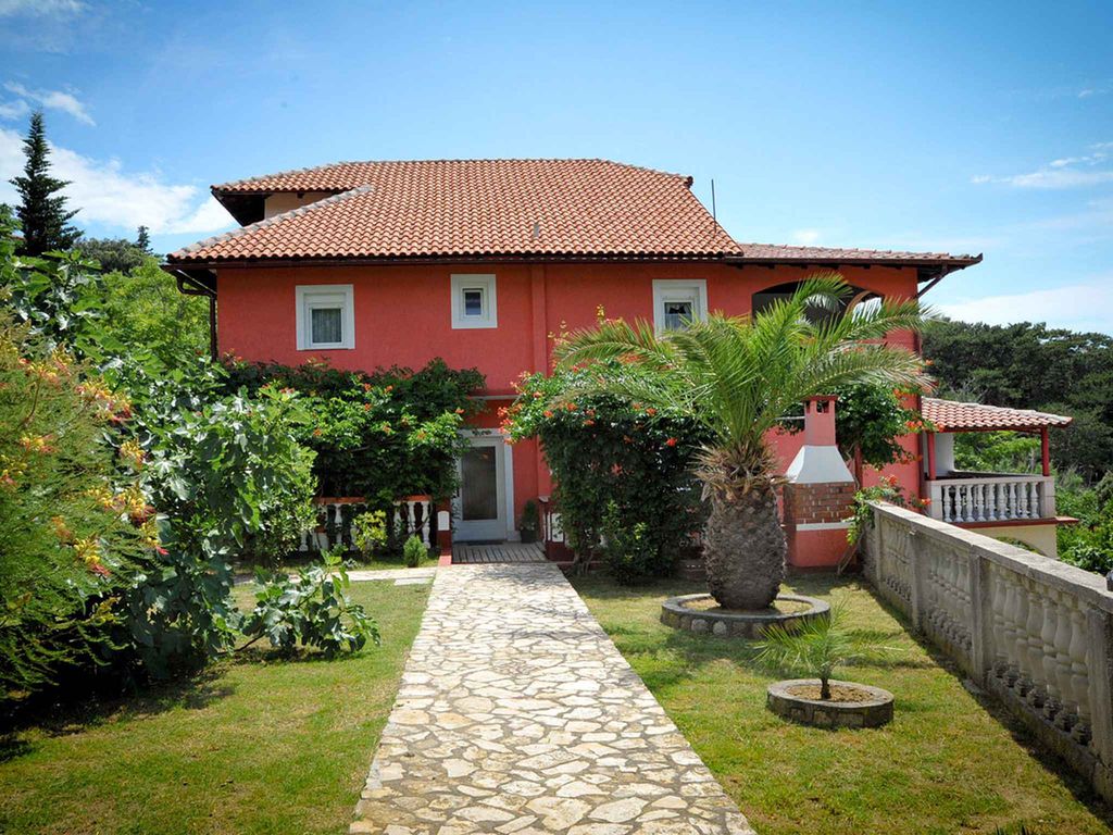 Ferienwohnung mit Terrasse und Meerblick