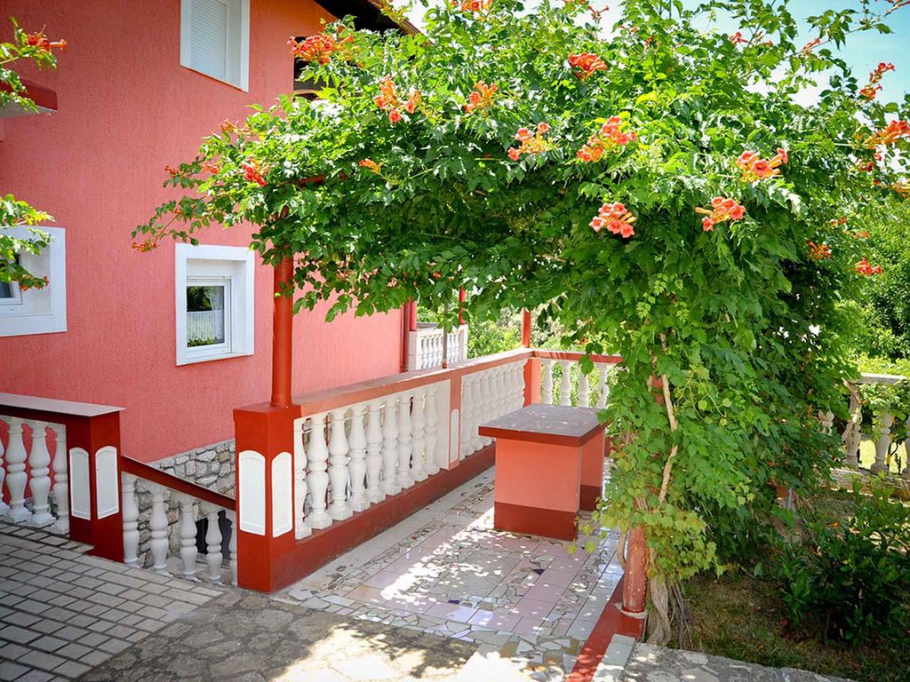 Ferienwohnung mit Terrasse und Klimaanlage