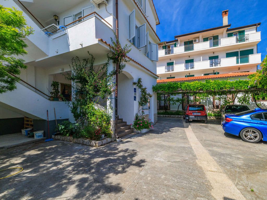 Ferienwohnung mit Klimaanlage und Grill