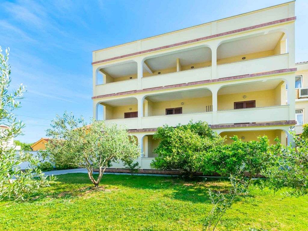 Ferienwohnung mit Klimaanlage und Grill