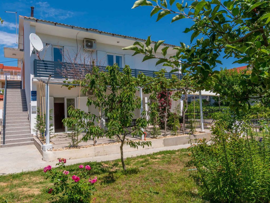 Ferienwohnung mit Klimaanlage und Grill