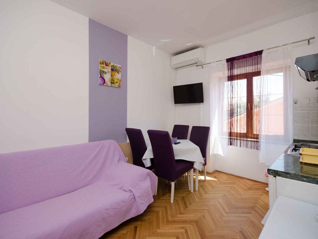 Ferienwohnung mit Klimaanlage und Grill