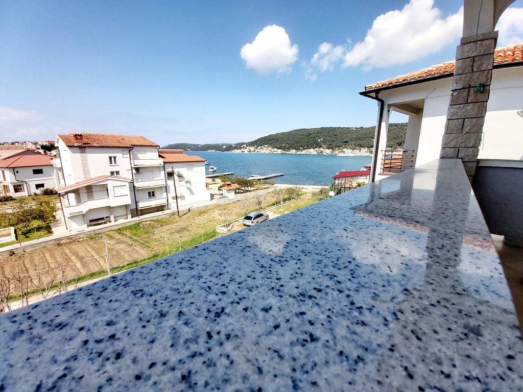 Ferienwohnung mit Bootsliegeplatz und Meerblick