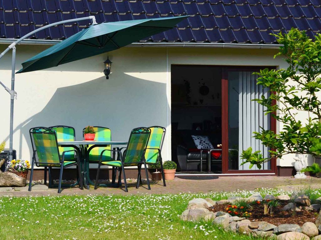 Ferienwohnung mit Terrasse und Grill