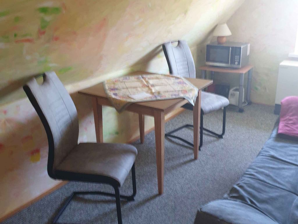 Ferienwohnung unter Schilfdach, nur 100 m vom Ostseestrand entfernt