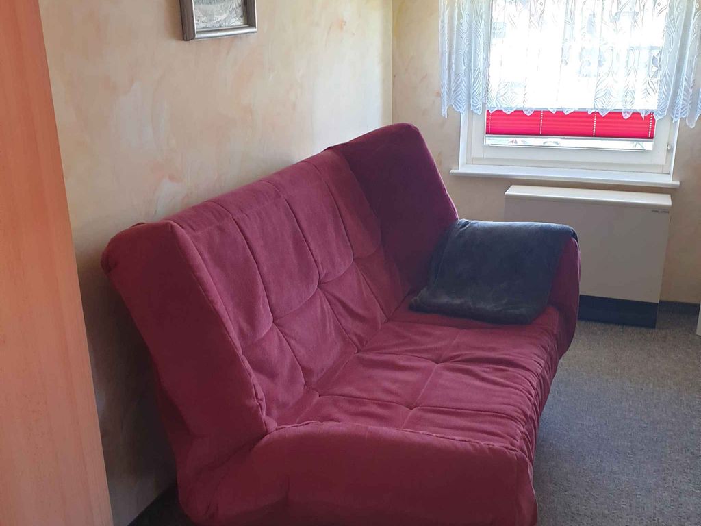 Ferienwohnung unter Schilfdach, nur 100 m zum Ostseestrand