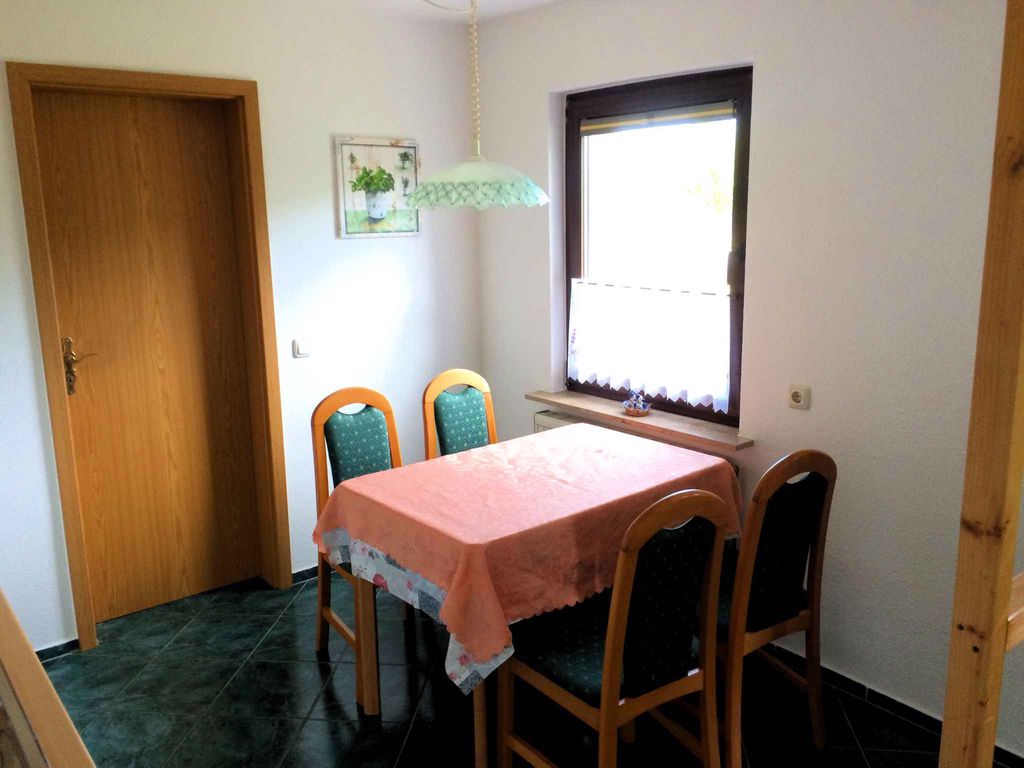 Ferienhaus mit Terrasse und Garten