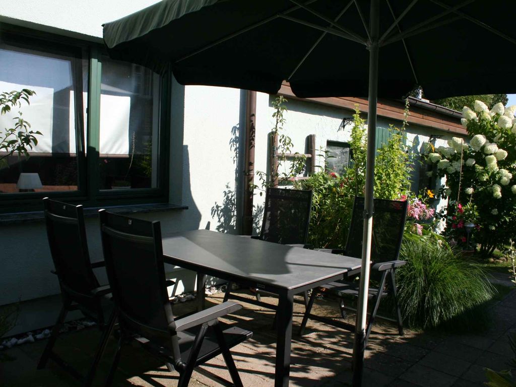 Ferienwohnung mit Terrasse bis 4 Gäste