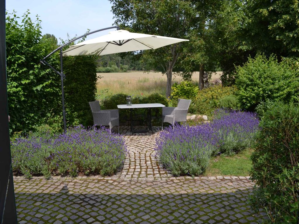 Ferienwohnung in der Natur mit Terrasse