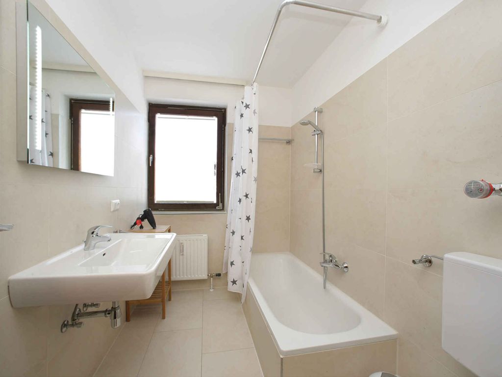 Ferienwohnung mit Balkon