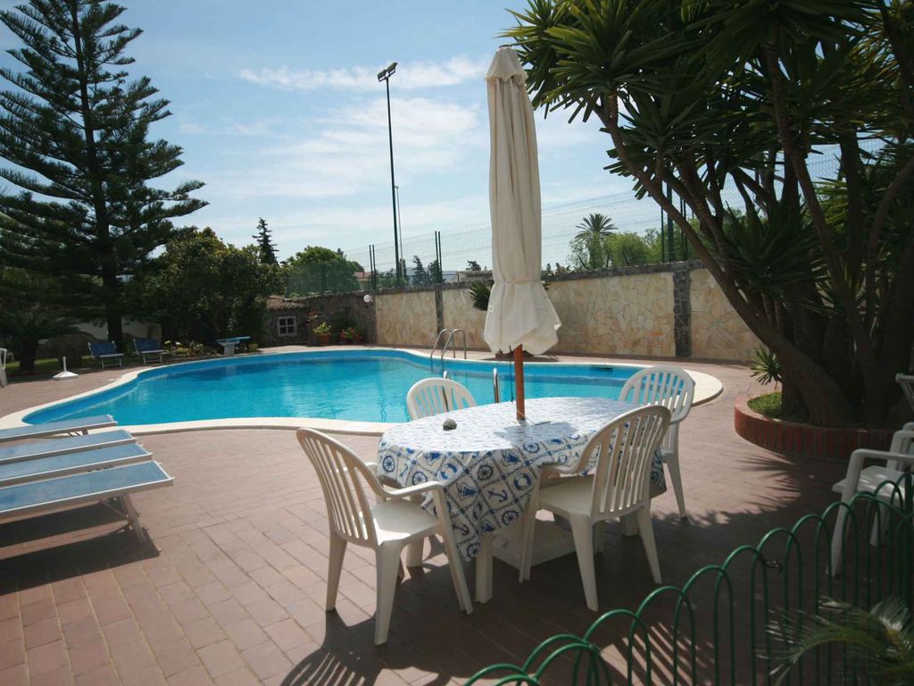 Villa mit Klimaanlage und Pool