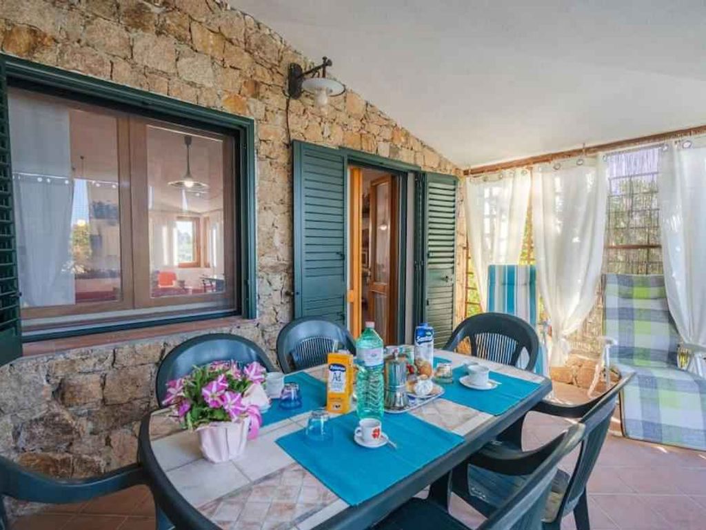 Ferienhaus in panoramischer Lage mit Blick auf die Küste