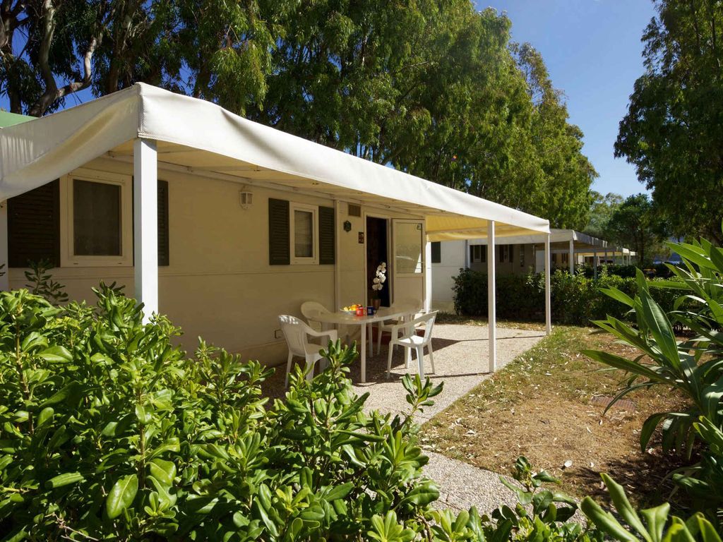 Mobilehome mit Parkplatz