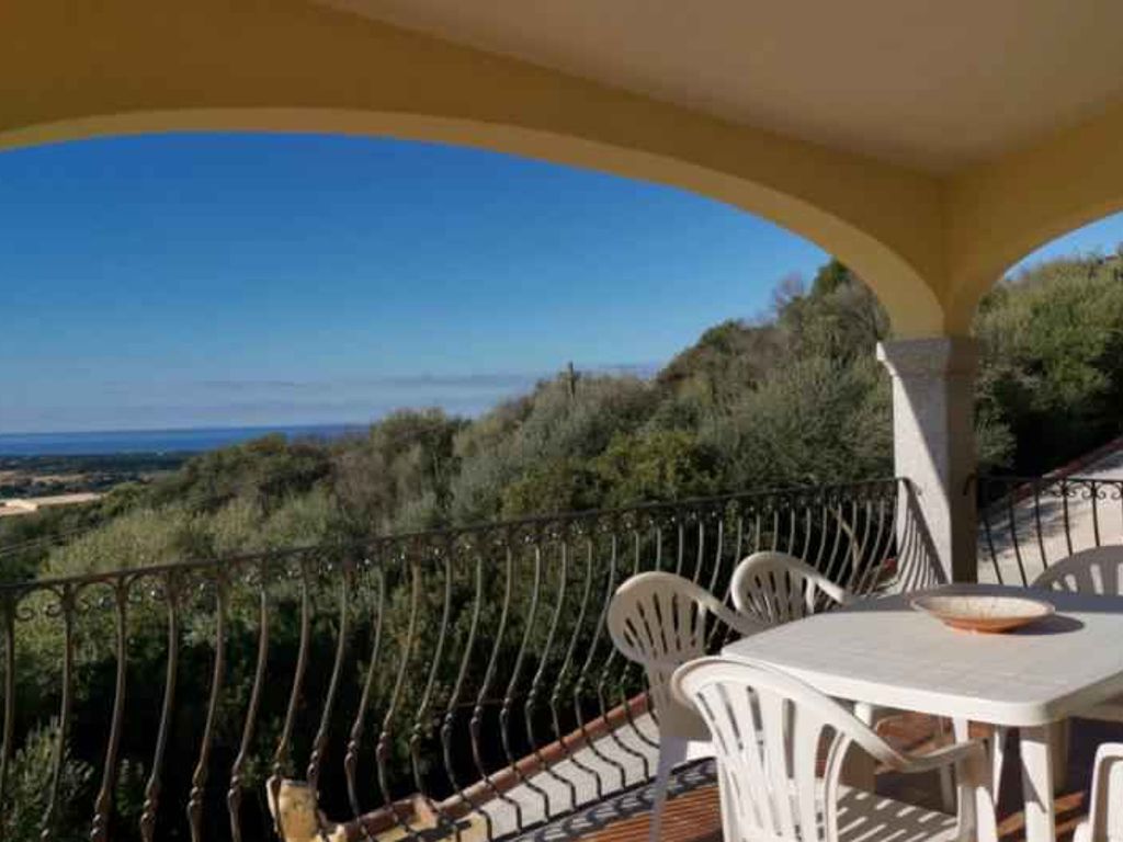 Ferienwohnung mit Klimaanlage und Meerblick