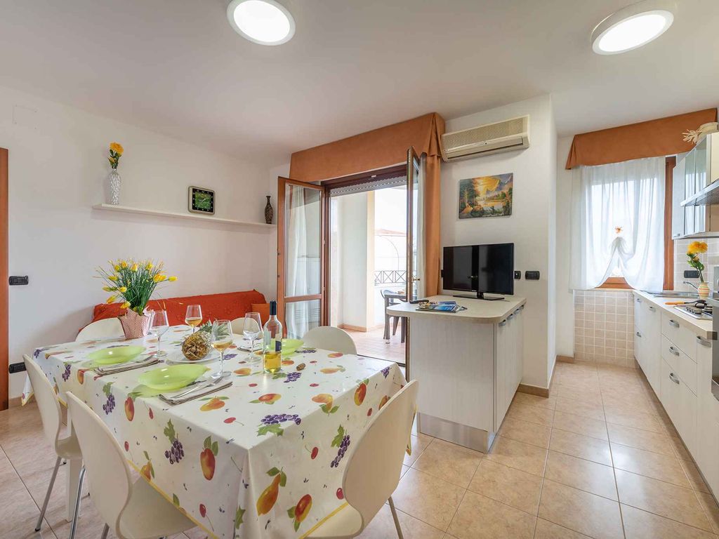 Ferienwohnung mit Balkon und Klimaanlage