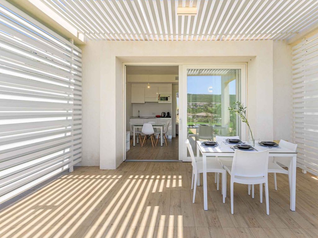 Ferienwohnung mit Klimaanlage und Pool