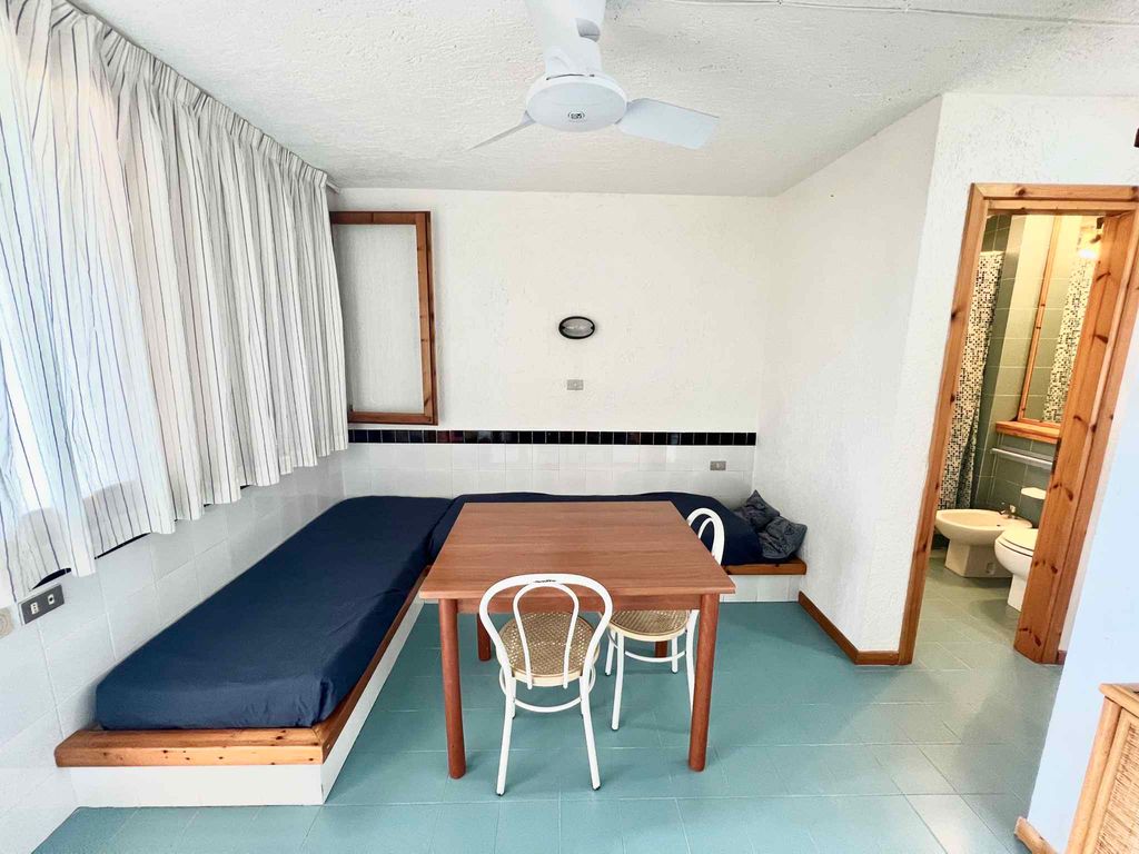 Ferienwohnung Zweizimmerwohnung in ruhiger Lage