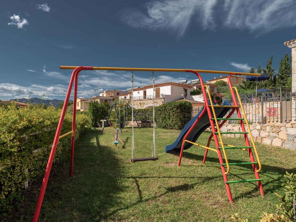 Ferienwohnung mit Pool und Klimaanlage