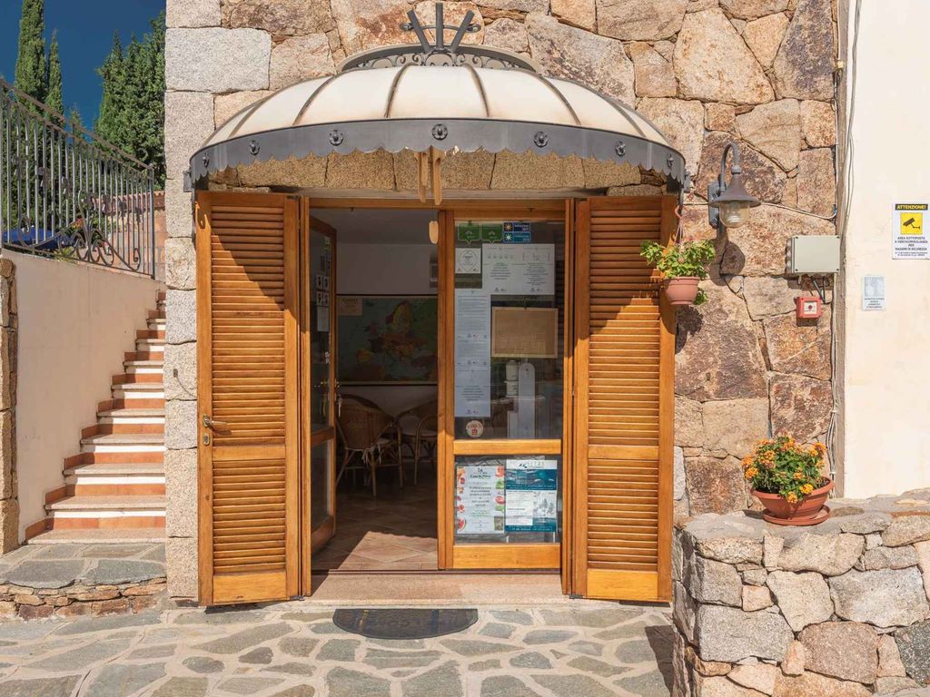 Ferienwohnung mit Swimmingpool und Klimaanlage