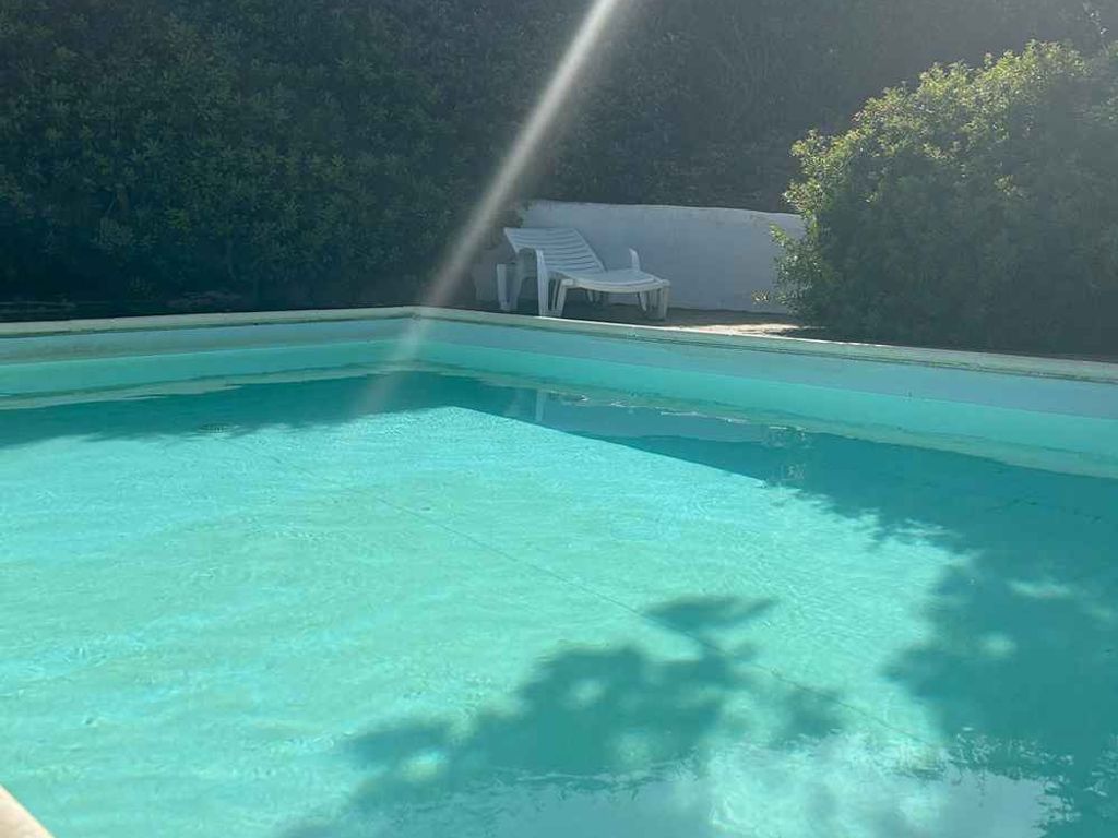 Ferienhaus mit privatem Pool und Meerblick