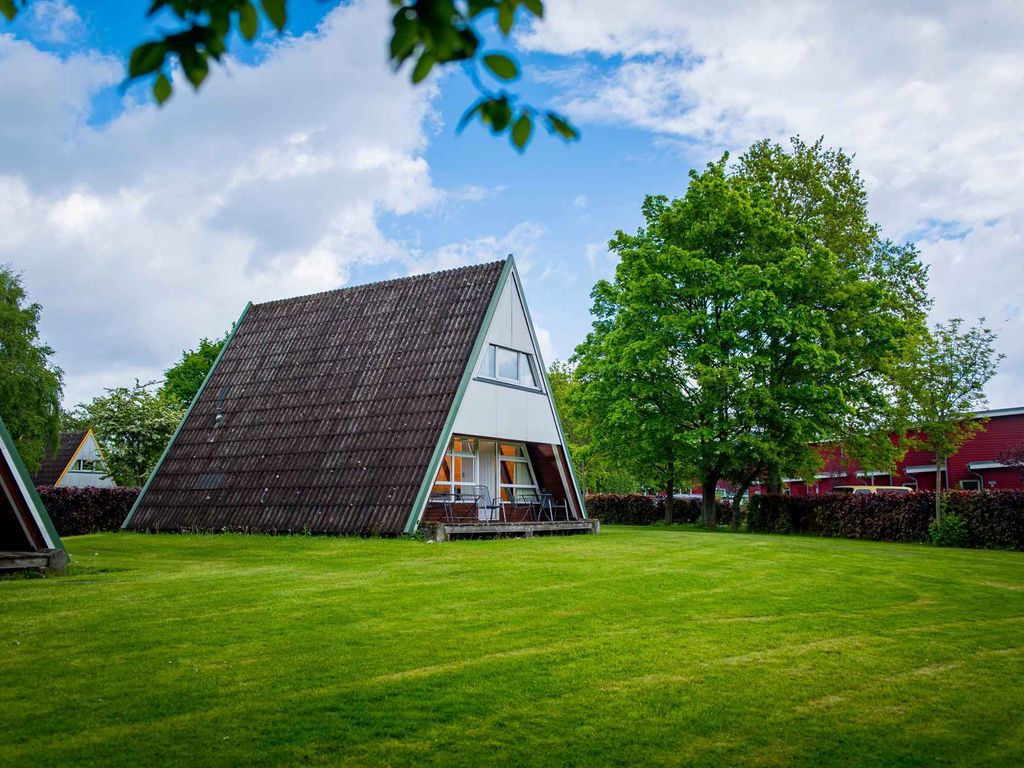 Ferienhaus mit Terrasse in Strandnähe