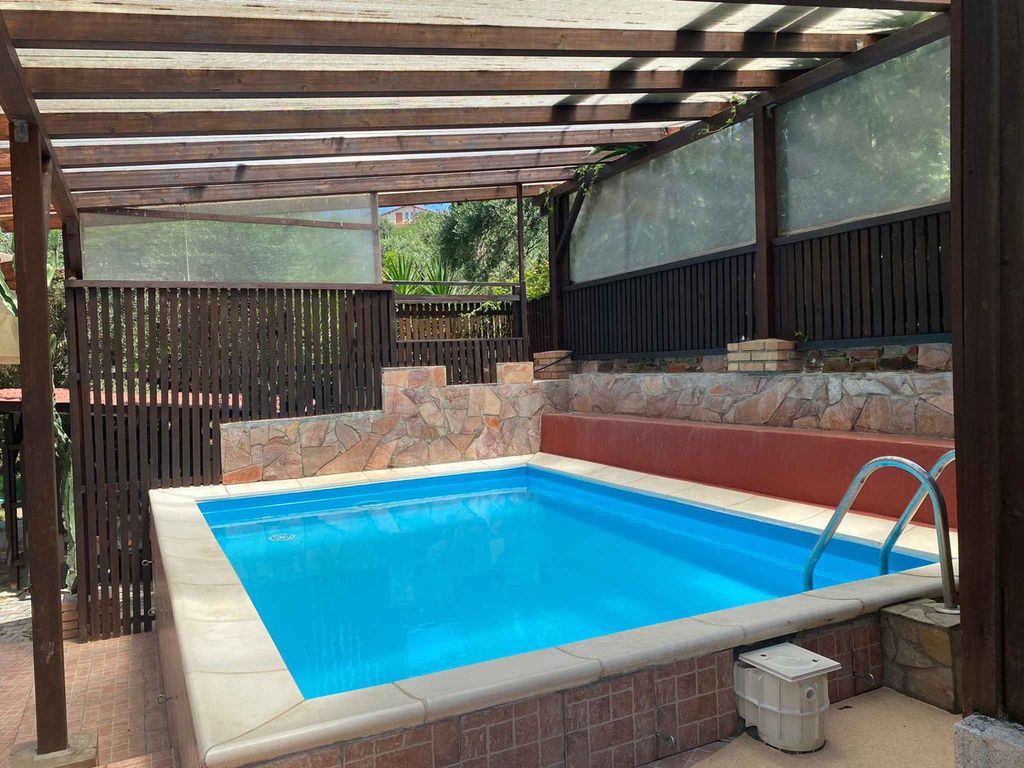 Studio mit Pool