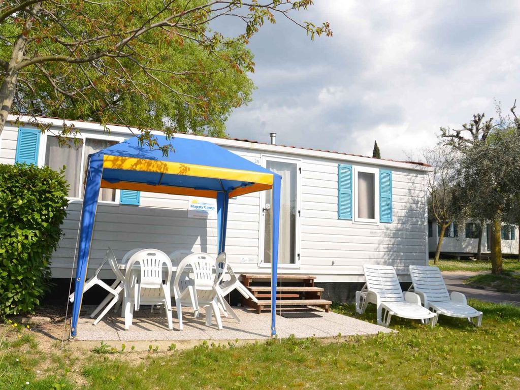 Mobilehome mit Klimaanlage, Terrasse und Pool